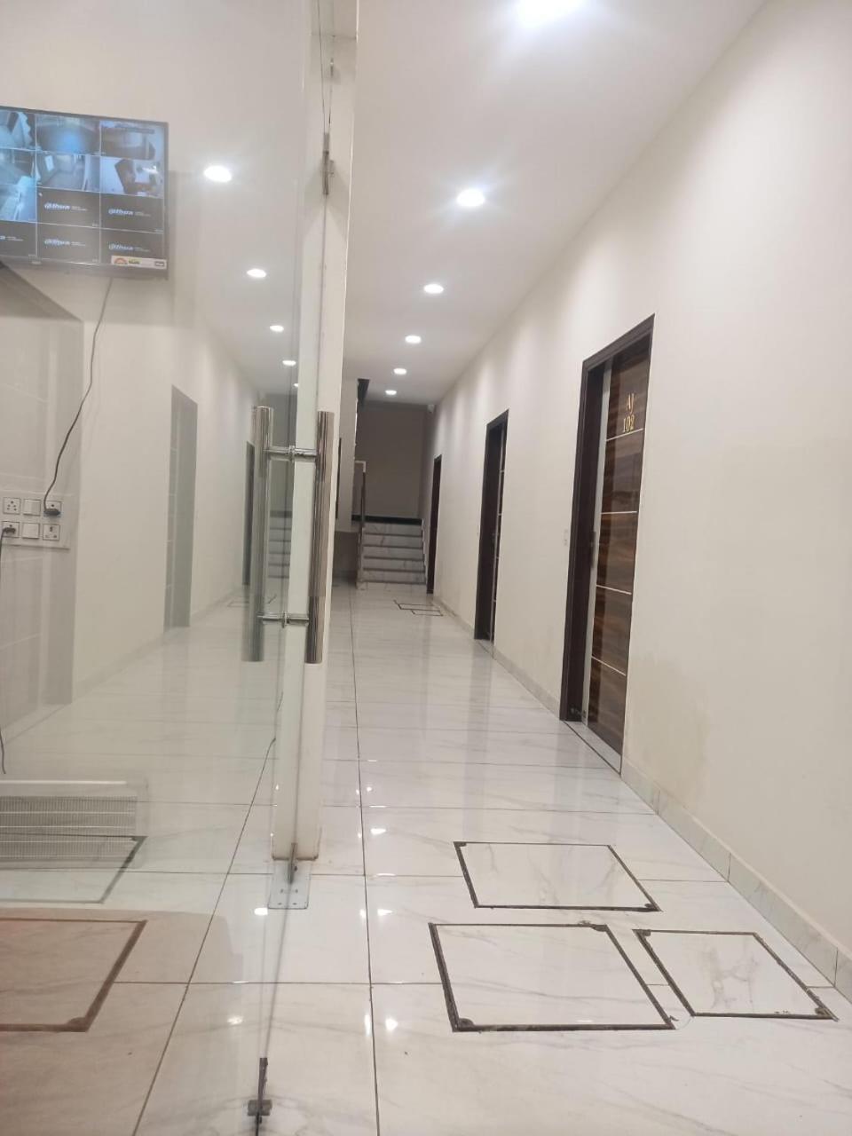 Hotel Kg Residency Ludhiana Esterno foto